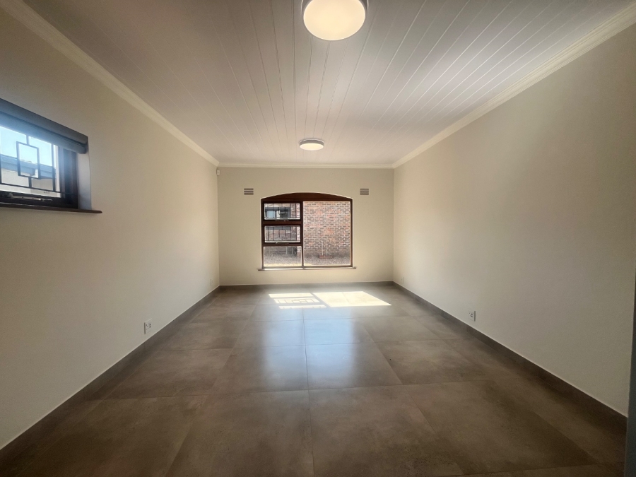 To Let 4 Bedroom Property for Rent in Dormehls Drift Western Cape
